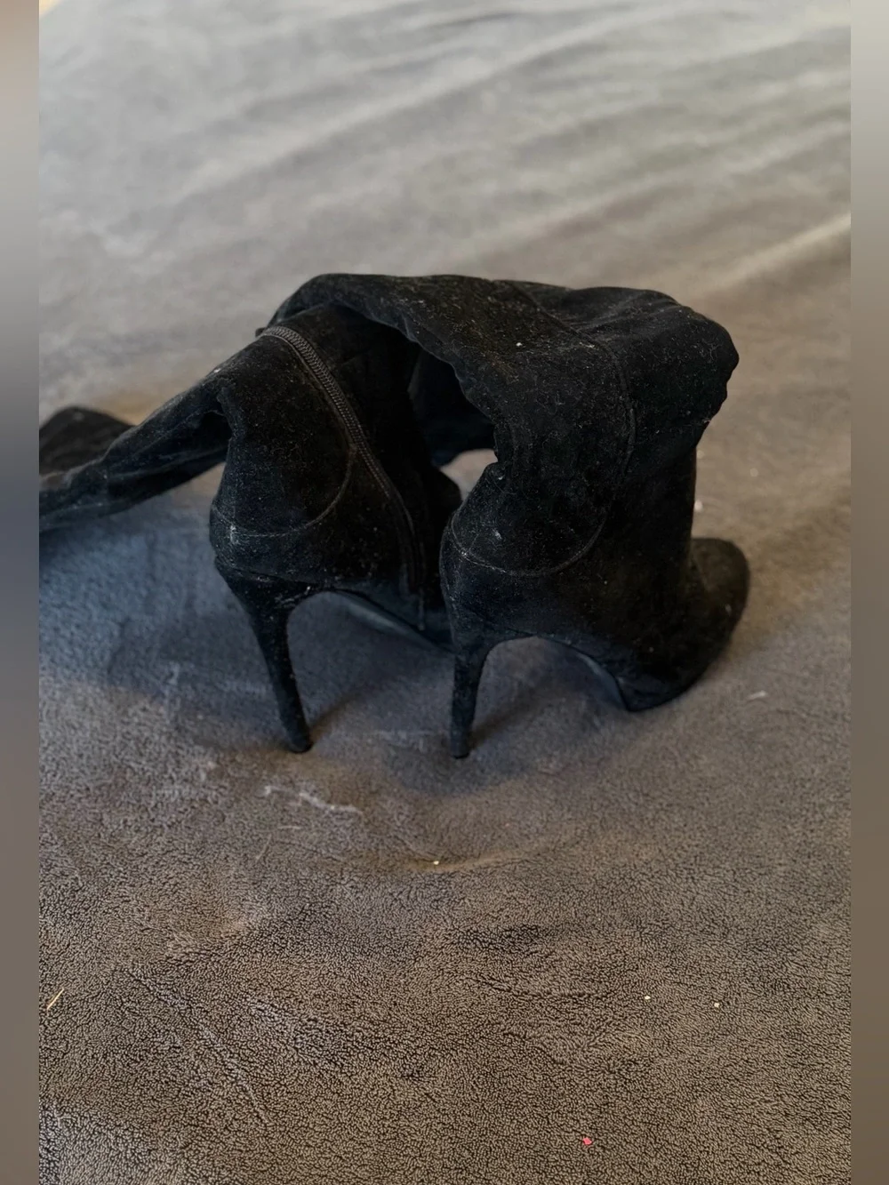 VENUS Black Suede Over-the-Knee Stiletto Boots with Bow Accent